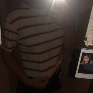 striped white tshirt